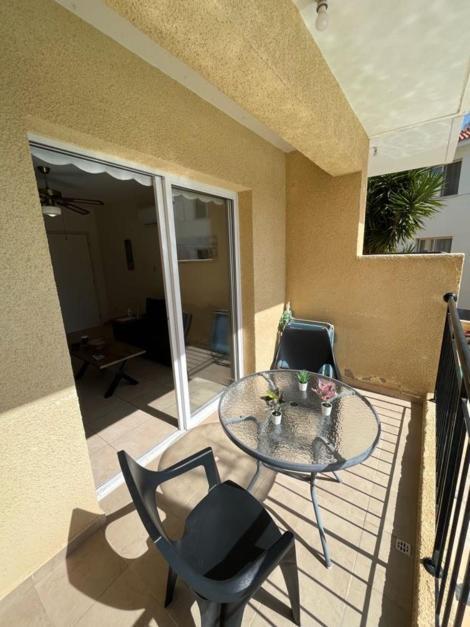 The Holiday Flat, Gateway To Desired Experiences Peyia Exterior photo
